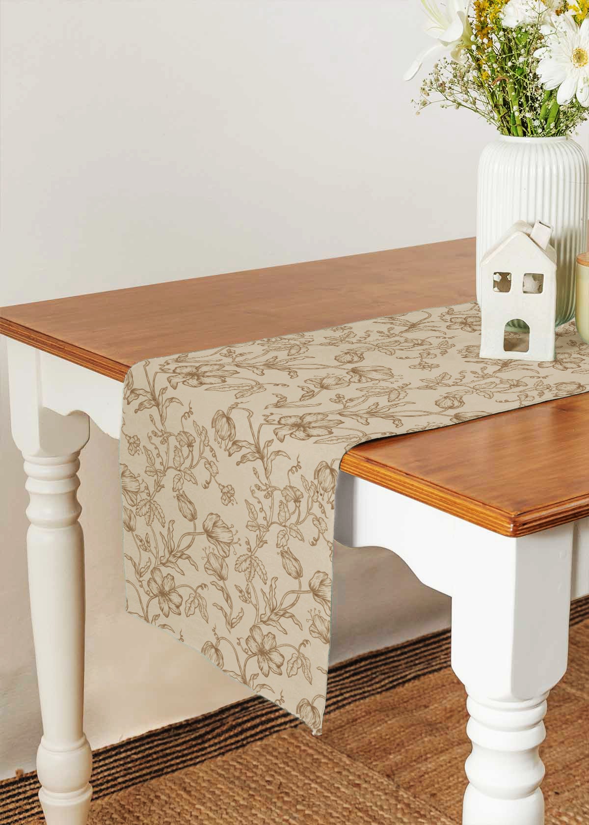 French Farmhouse Printed Cotton Table Runner - Beige