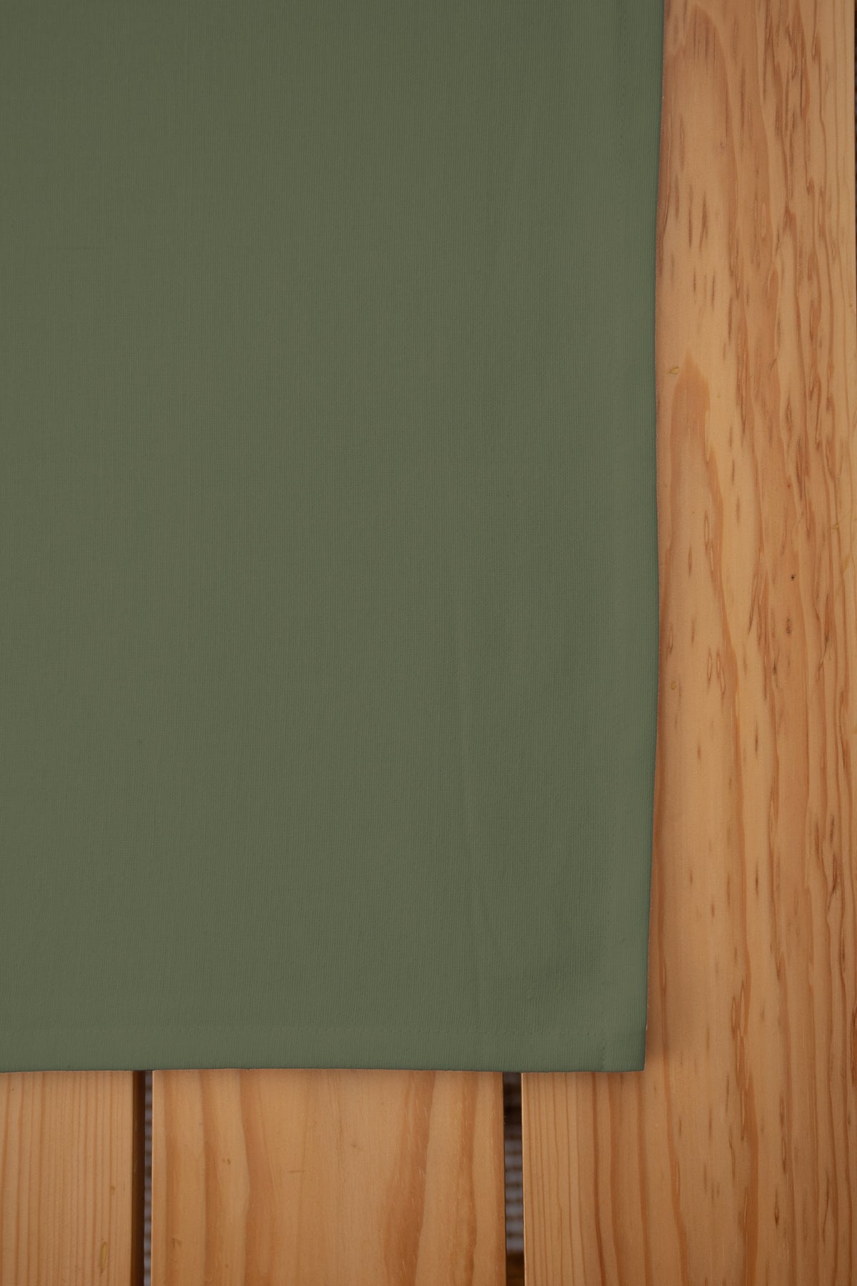 Solid Pepper Green 100% Cotton Table cloth for 4 seater, 6 seater and 8 seater dining - Pepper green