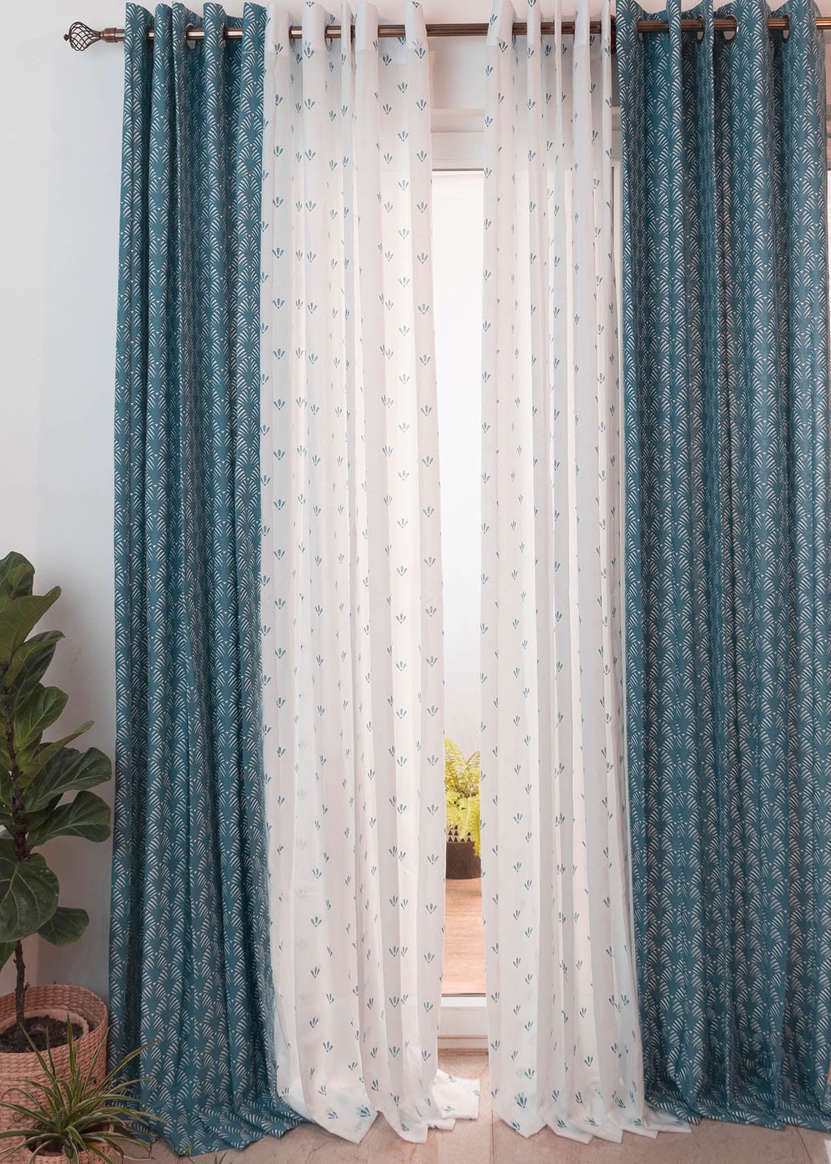 Pergola Indigo, Aniseed Indigo Sheer Set Of 4 Combo Cotton Curtain - Indigo
