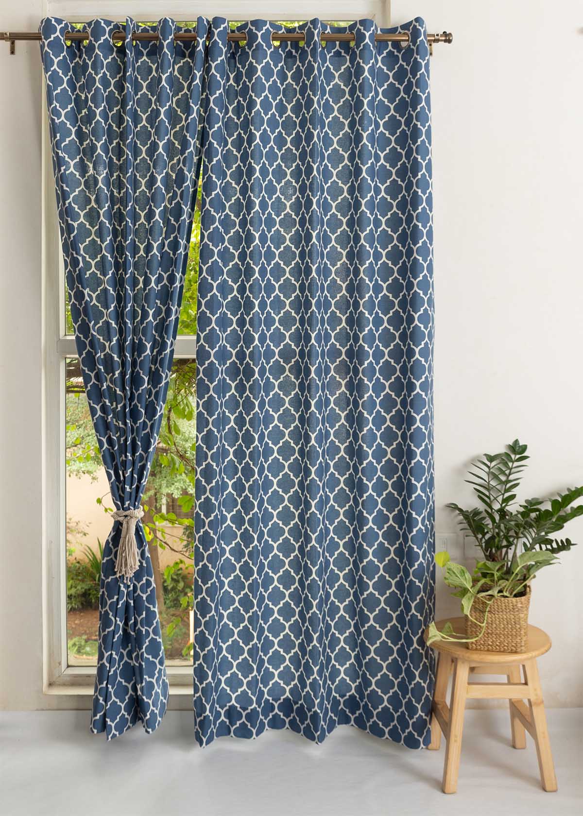 Reverse Trellis Printed Cotton Curtain - Royal Blue