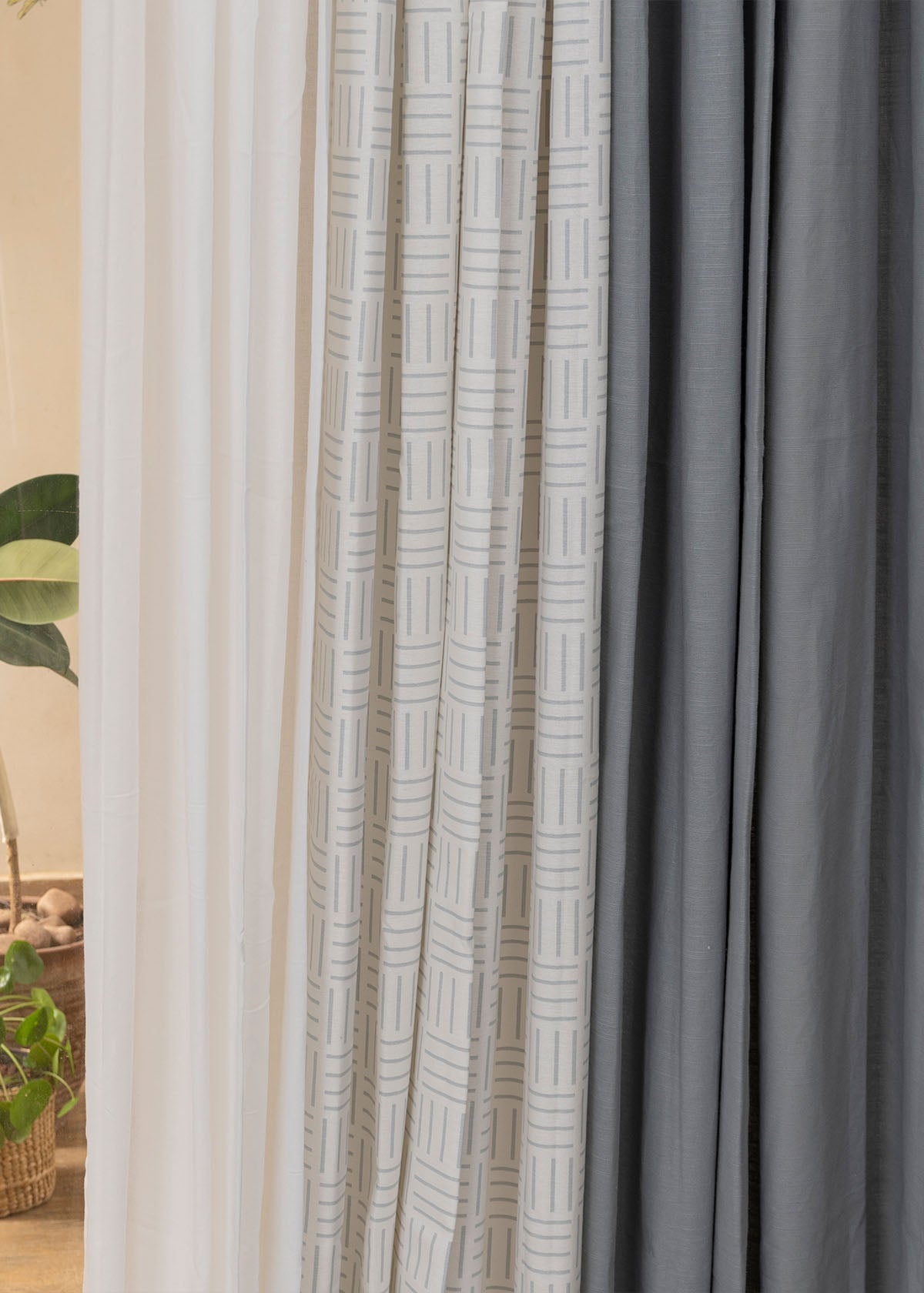 Ultimate Grey, Hash Lines,White Sheer Set Of 6 Combo Cotton Curtain - Grey And White