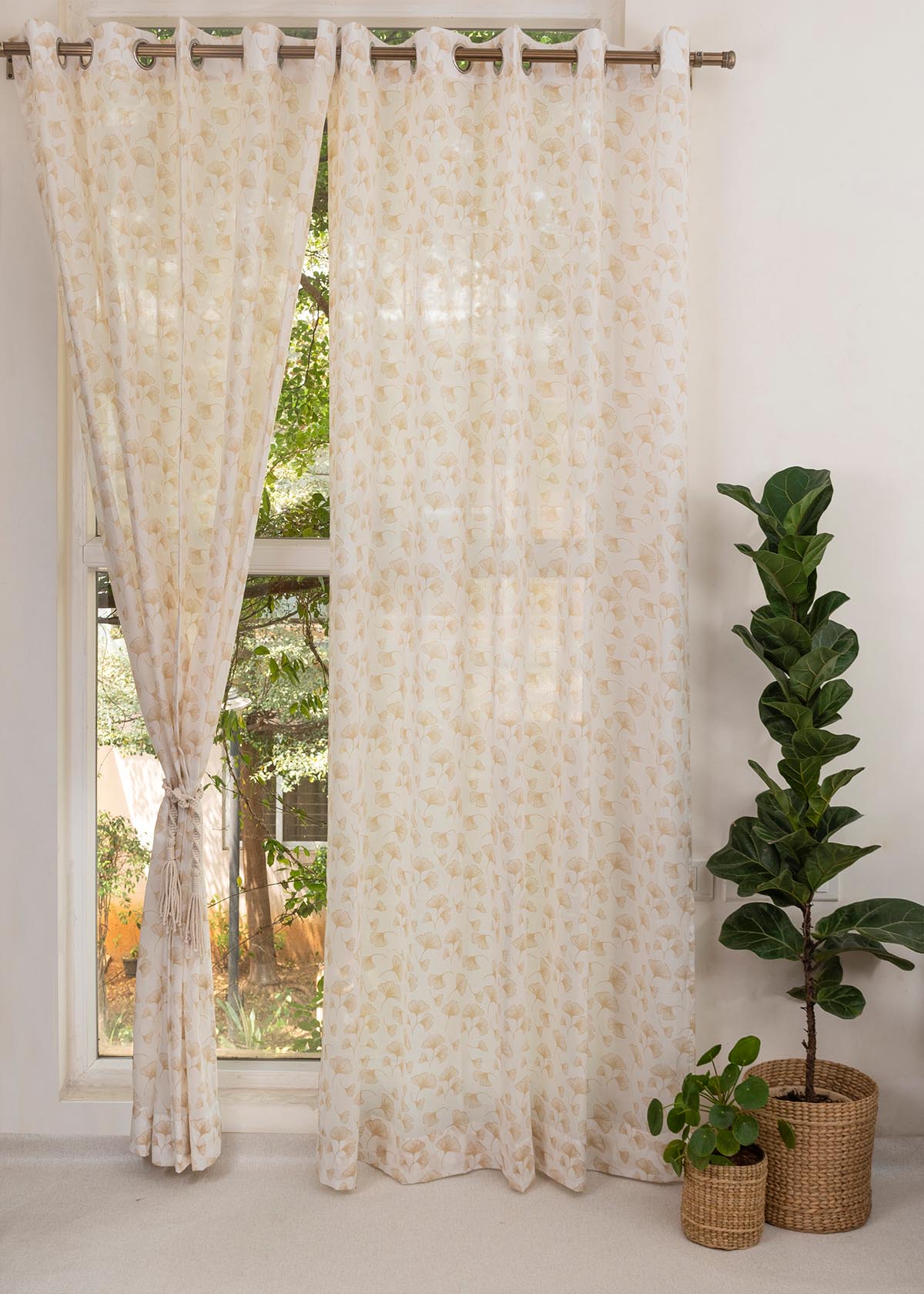 Gingko 100% cotton sheer floral curtain for living room -  Light filtering - Multicolor - Pack of 1